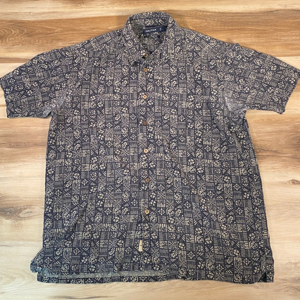 Vintage Nautica Silk Shirt Mens Large Short Sleeve Batik Easy Care